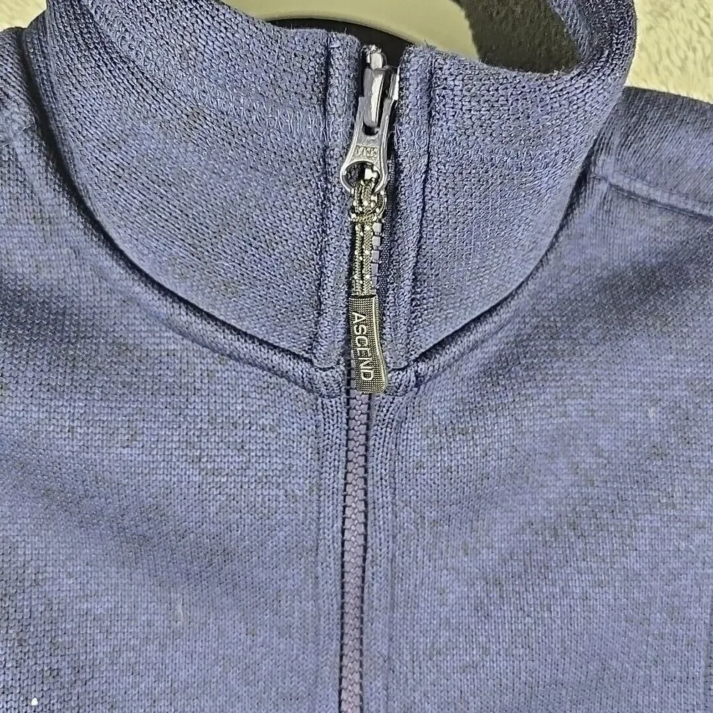 Ascend Vest Women Size Medium Blue Sweater Fleece Quilted Full Zip Outdoors‎